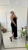 Siyah Askılı Yırtmaçlı Krep Elbise